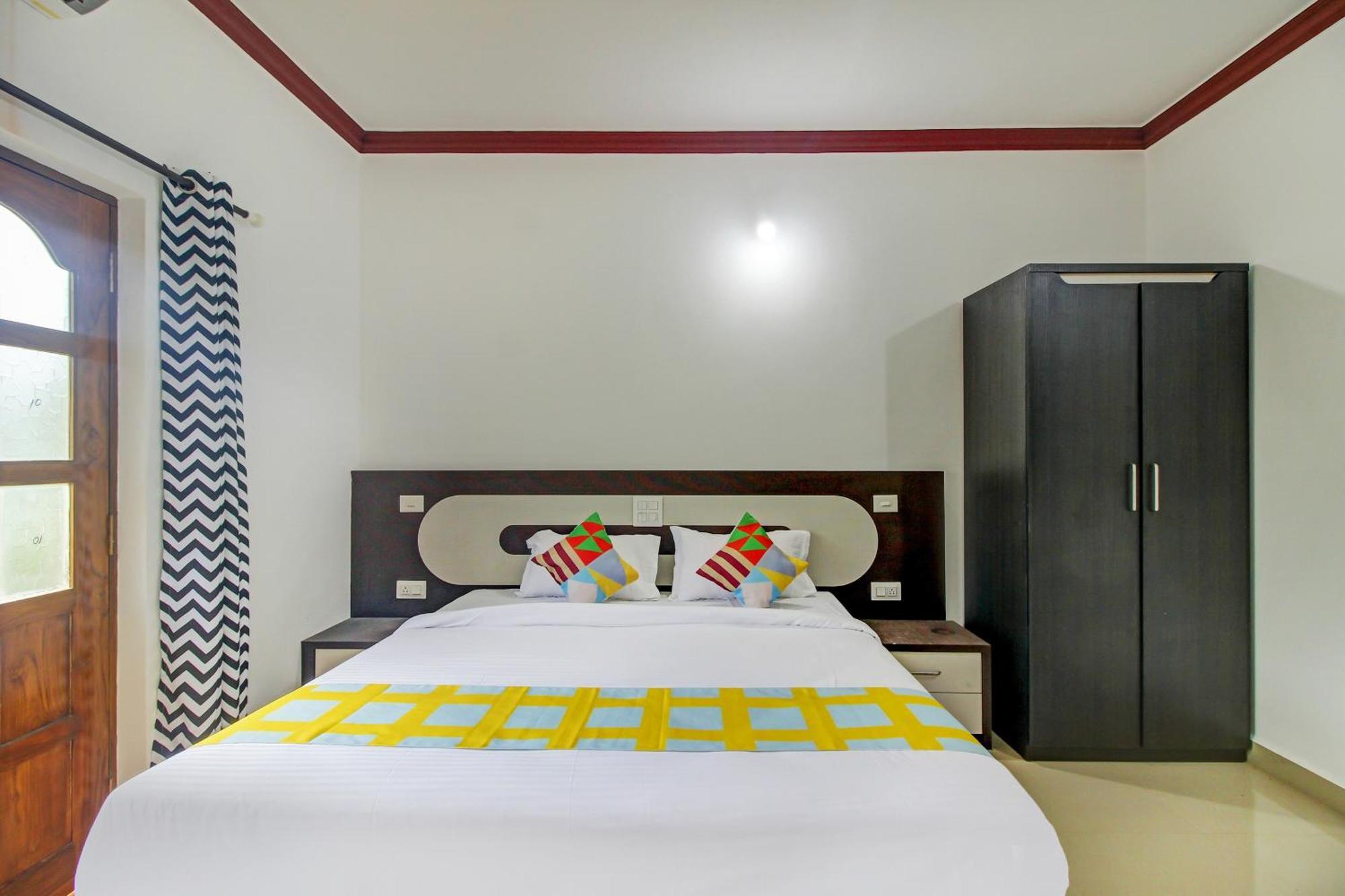 Super Hotel O Pradeep Guest House Near Baga Beach ภายนอก รูปภาพ